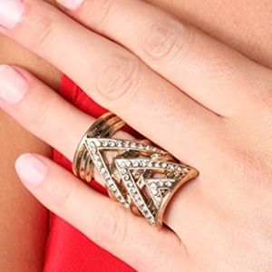 House of Harlow Pave Chevron Ring in Gold